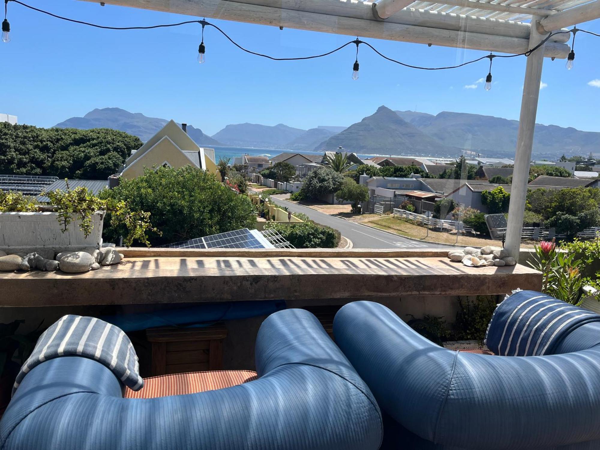 Storyhouse In Kommetjie Esterno foto