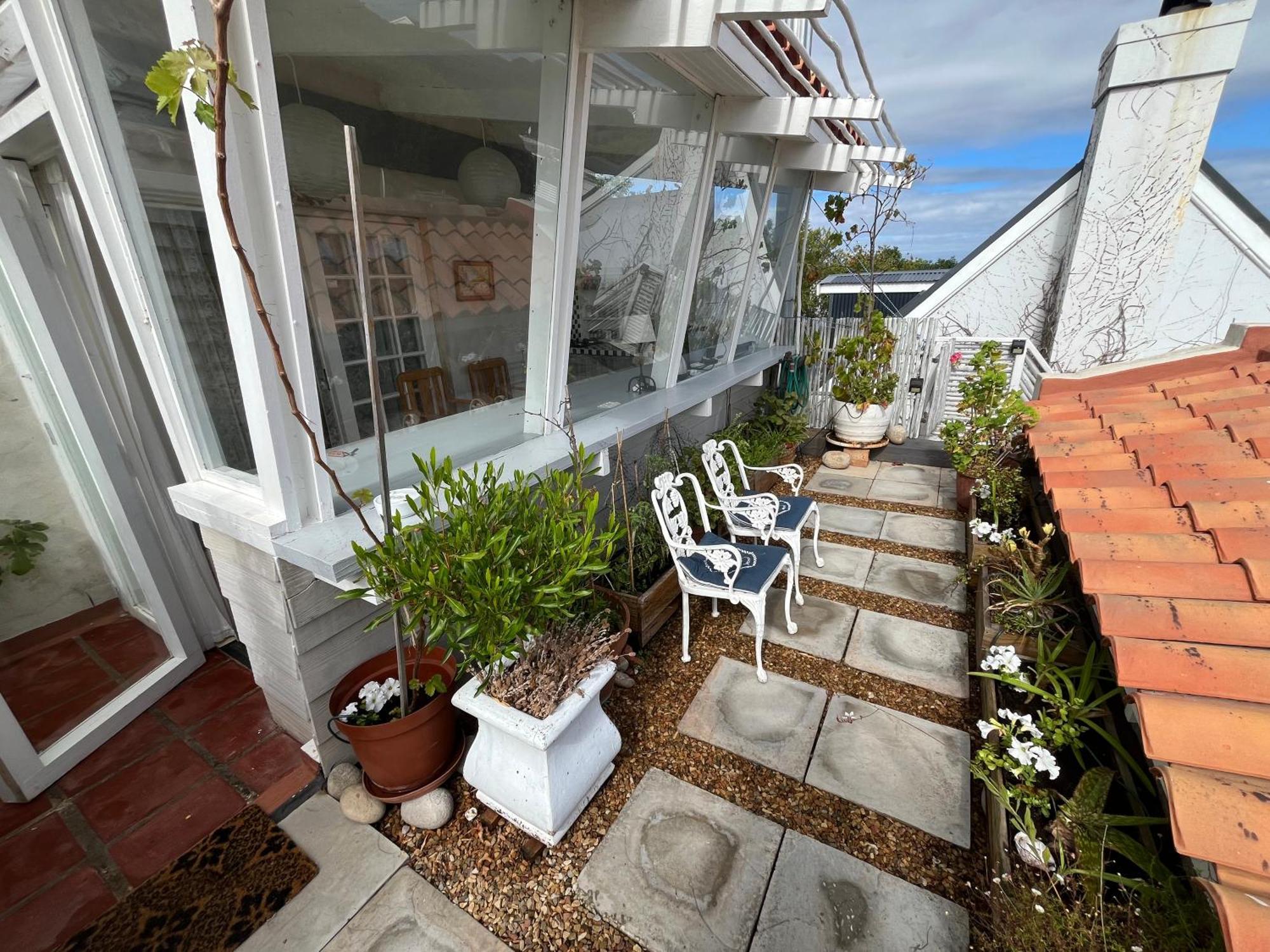 Storyhouse In Kommetjie Esterno foto