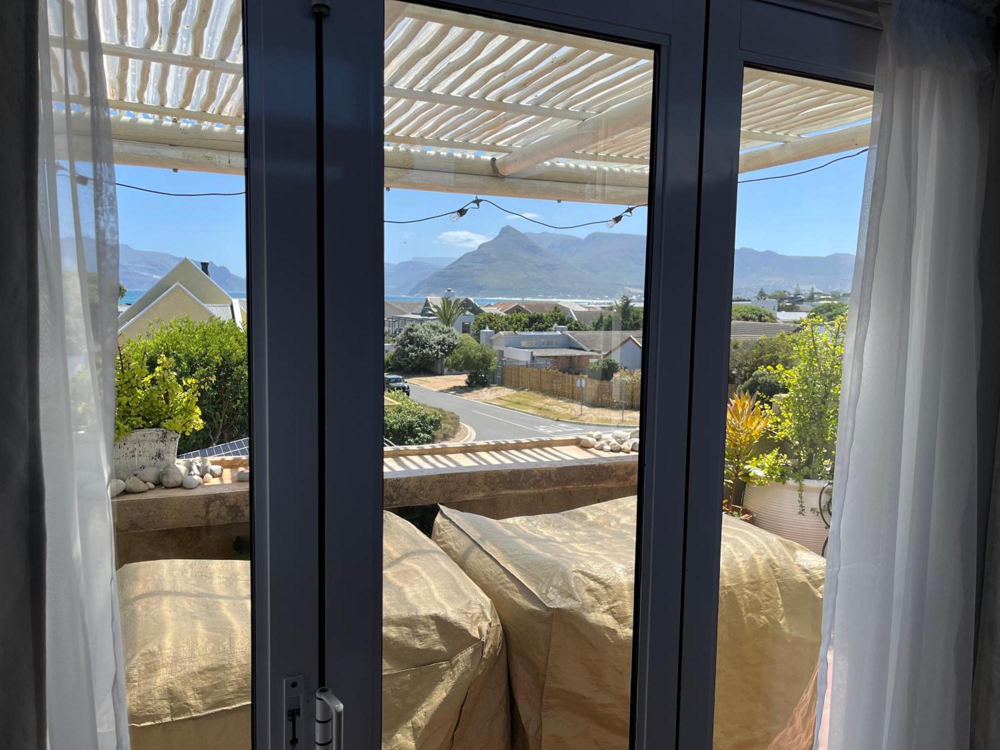 Storyhouse In Kommetjie Esterno foto
